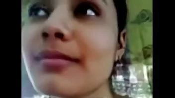 Bhabhi Indian XXX Videos: Sonny Lee's Latina wife gets a hot blowjob in this Indian NRI porn video